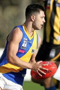 Williamstown bomb out on triple milestone day