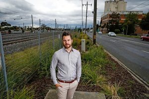 Footbridge push under way to unite West Footscray