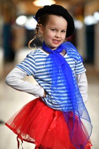 French celebration marks end of term