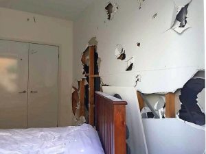 Gang tag link to trashed Altona house