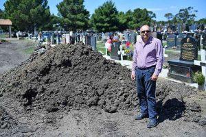 Concerns over Williamstown Cemetery