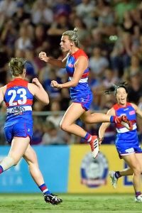 Late goal just enough for Western Bulldogs