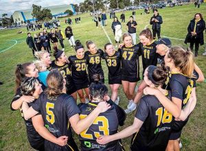 Newport reclaims crown