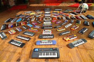 100 Keyboards from Japan premiere in Newport