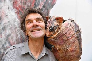 Artist aid for bush critters