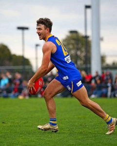 Williamstown toughs it out