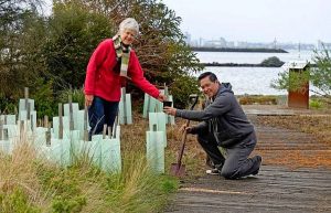 Filipino activists rally for National Tree Day