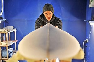 Artists crafts his way into surfing spotlight
