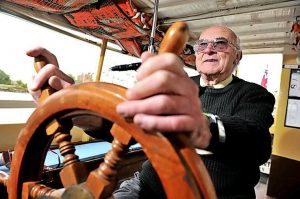 Blackbird captain is master of the Maribyrnong