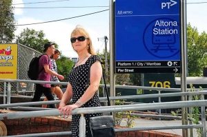 Altona commuters back in the loop