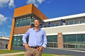 Steve Bracks launches Williamstown hospital appeal