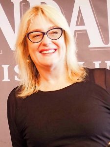 Local lawyer added to Honour Roll of Women