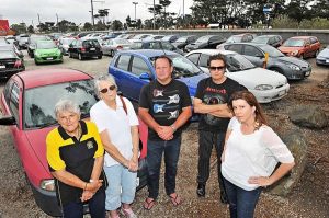 Residents at odds over more parking at Aircraft