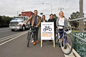 Push for missing bike path links