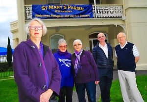 Refugee advocates vow to vote against Labor